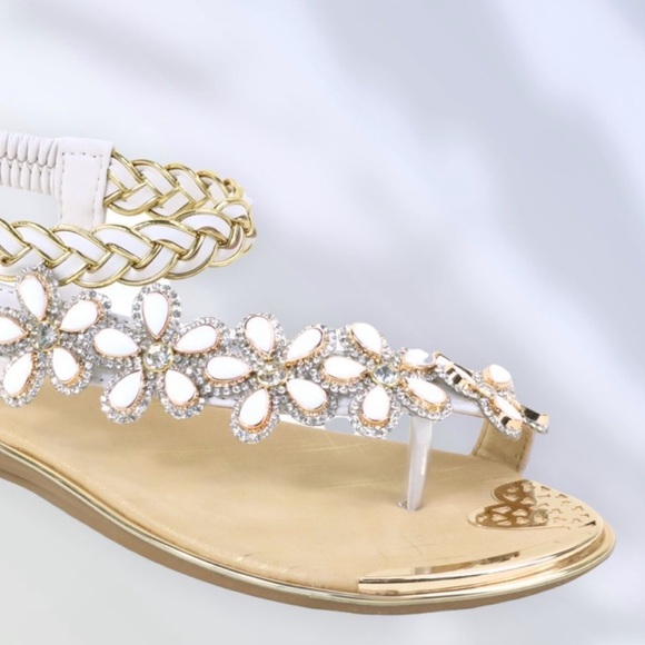 RESTOCK! Italina Sleek Black Vinyl Floral Rhinestone Embellished Toe Ring Sandal - Picture 6 of 12